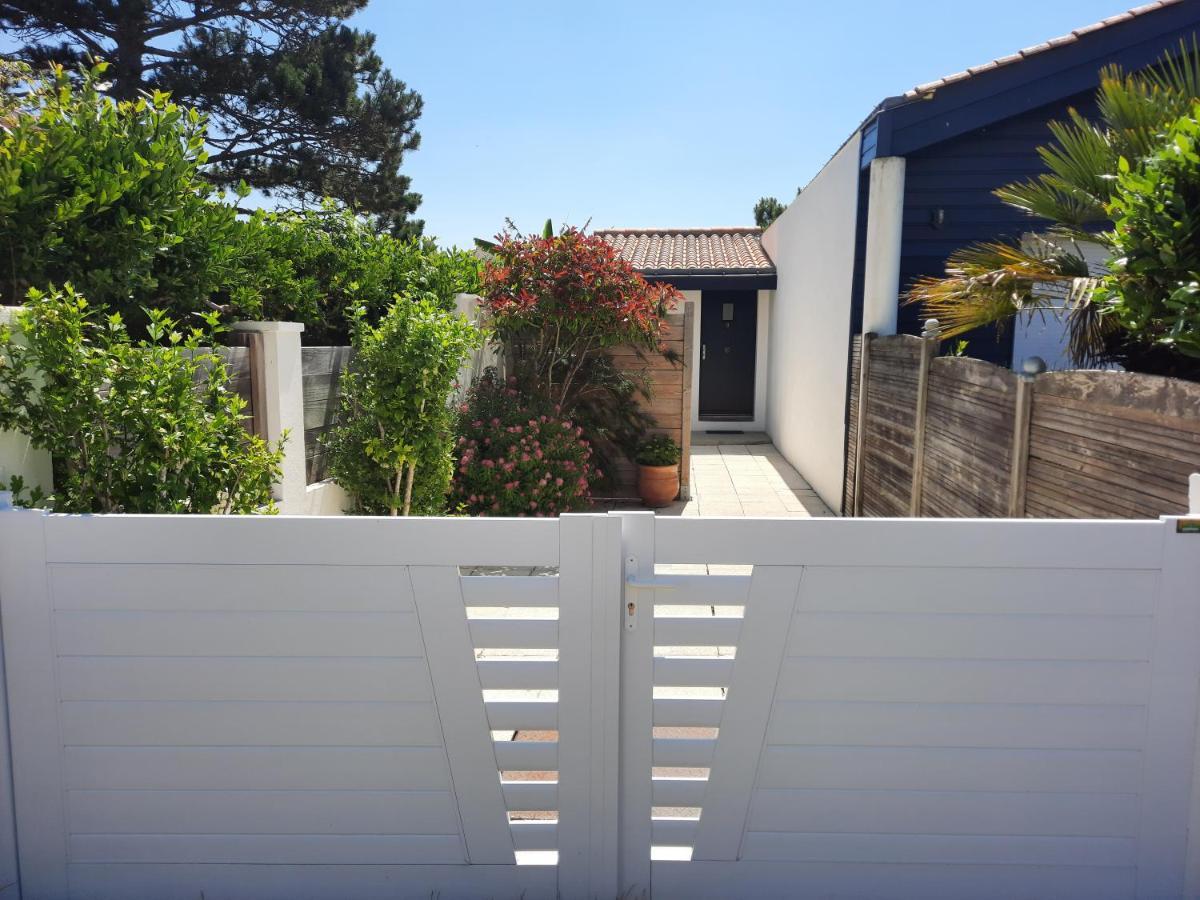Villa Privee A 300M De La Plage Saint-Gilles-Croix-de-Vie Exterior foto